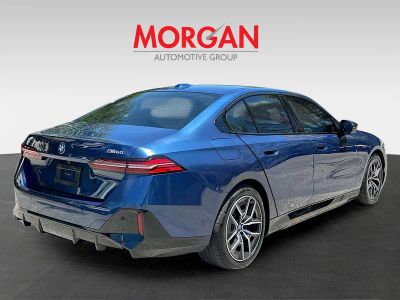2024 BMW i5 — photo 7 view