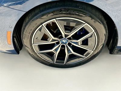 2024 BMW i5 — photo 34 view