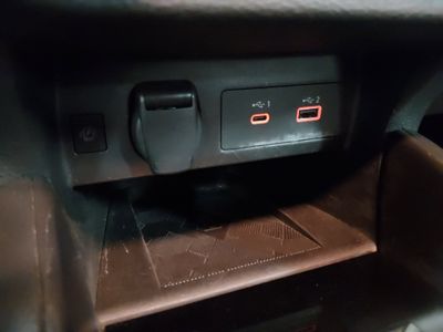 2023 Nissan Versa - Photo 18