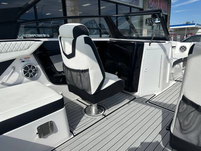 2025 Yamaha 222SE - Photo 11