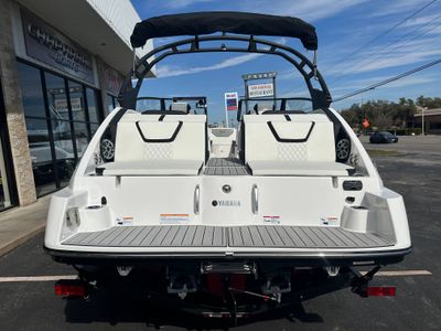2025 Yamaha 222SE - Photo 4