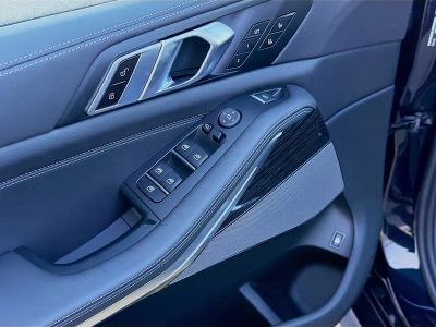 2026 BMW X5 — photo 22 view