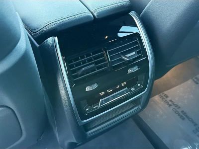 2026 BMW X5 — photo 19 view