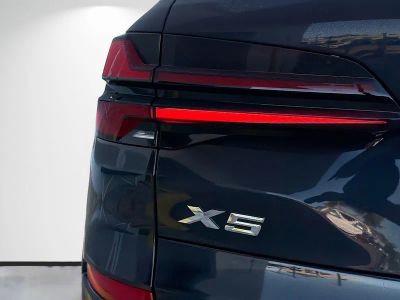 2026 BMW X5 — photo 10 view