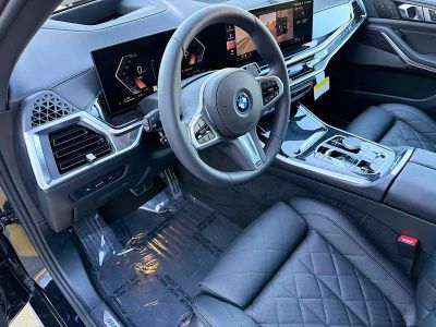 2026 BMW X5 — photo 25 view