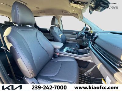 2026 Kia Carnival — photo 12 view