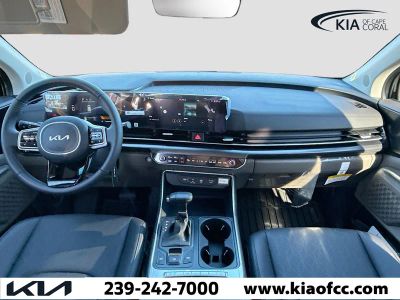 2026 Kia Carnival — photo 13 view