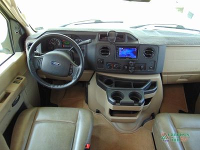 2018 Forest River RV Sunseeker - Photo 35