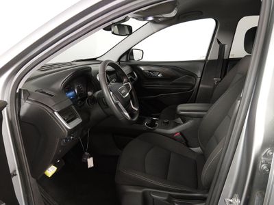2024 GMC Terrain — photo 18 view