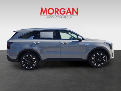 2026 Kia Sorento — photo 9 view