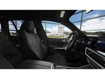 2026 BMW X5 — photo 9 view
