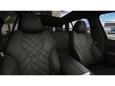 2026 BMW X5 — photo 11 view