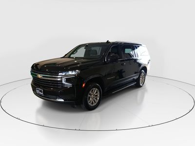 2024 Chevrolet Suburban - Photo 3