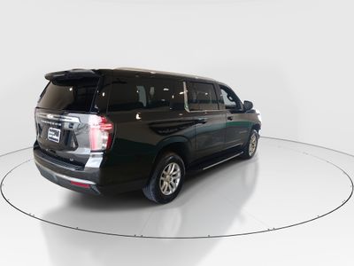 2024 Chevrolet Suburban - Photo 7