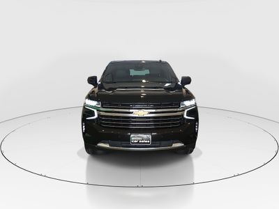 2024 Chevrolet Suburban - Photo 2