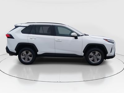 2024 Toyota RAV4 - Photo 8