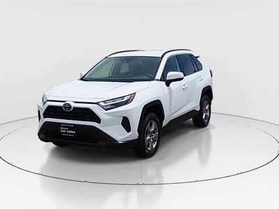 2024 Toyota RAV4 - Photo 3