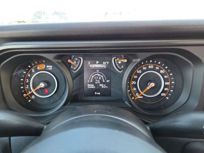 2026 Jeep Wrangler — photo 20 view