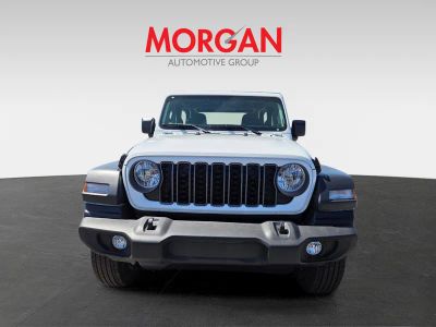 2026 Jeep Wrangler — photo 8 view