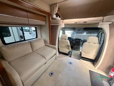 2016 Winnebago Navion - Photo 16