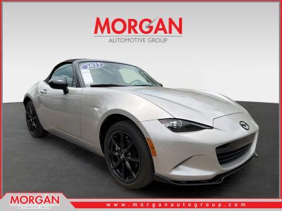 2023 Mazda MX-5 Miata Club in Silver — front three-quarter view