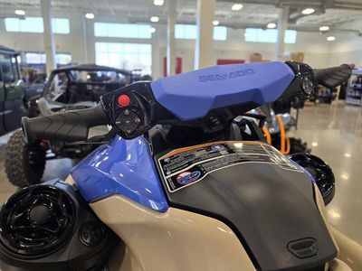 2026 Sea-Doo Wake 170 BRP Premium Audio, iDF, iBR - Photo 11
