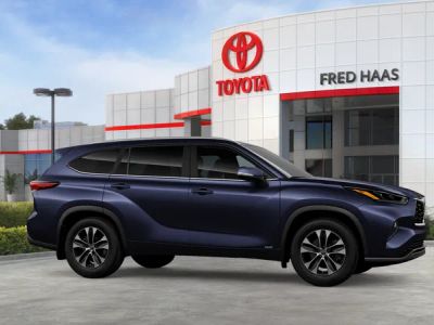 2026 Toyota Highlander Hybrid — photo 15 view