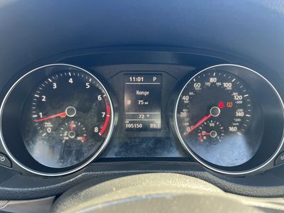 2017 Volkswagen Passat - Photo 2