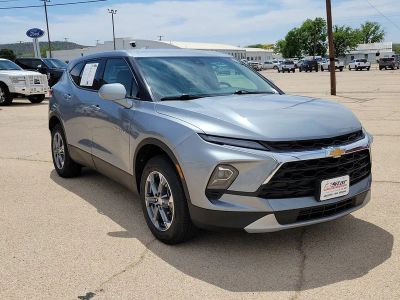 2025 Chevrolet Blazer LT in Sterling Gray Metallic — front three-quarter view