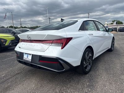 2026 Hyundai Elantra — detail view