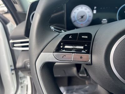 2026 Hyundai Elantra — photo 10 view