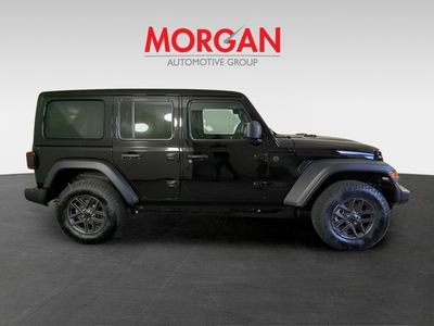 2026 Jeep Wrangler — photo 8 view