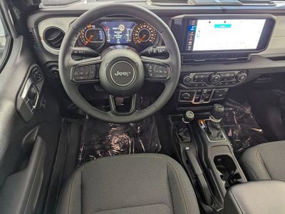 2026 Jeep Wrangler — photo 13 view