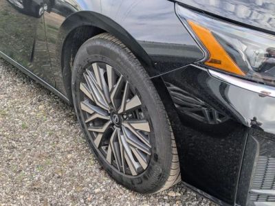2025 Nissan Altima - Photo 4