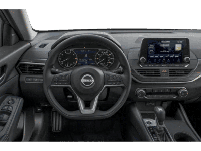 2025 Nissan Altima - Photo 9