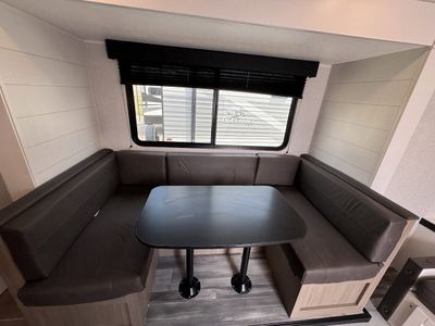 2026 Jayco Jay Flight SLX - Photo 12