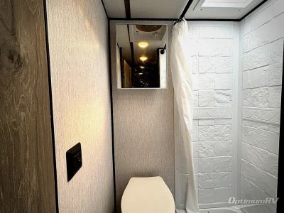 2027 Sunset Park RV Sun Lite — photo 12 view