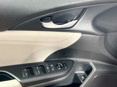 2019 Honda Insight — photo 14 view