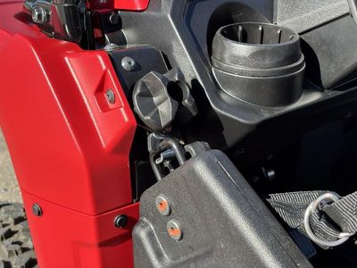 2025 Honda Pioneer 520 — photo 7 view