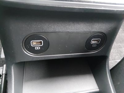2024 Hyundai IONIQ 5 - Photo 22