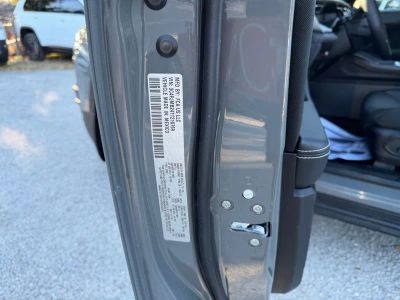 2026 Jeep Cherokee — photo 13 view