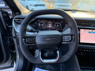 2026 Jeep Cherokee — photo 16 view