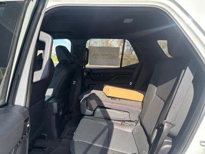 2026 Toyota 4Runner — photo 16 view