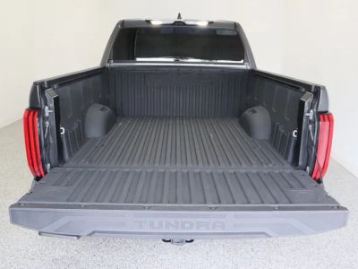 2024 Toyota Tundra 4WD - Photo 32