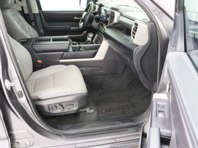 2024 Toyota Tundra 4WD - Photo 37