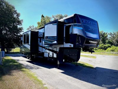 2025 Heartland Cyclone — front three-quarter view