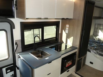 2026 Coachmen Cross Trail EV - Photo 7