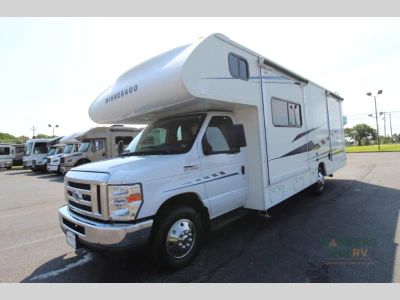 2019 Winnebago Outlook — detail view
