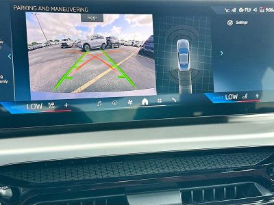 2026 BMW 2 Series — photo 11 view