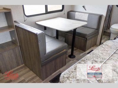 2022 Zinger Lite 219RV - Photo 25